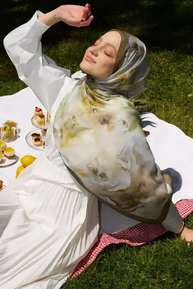 Prestige Dalia Desen Şal - Yeşil - MADAME POLO