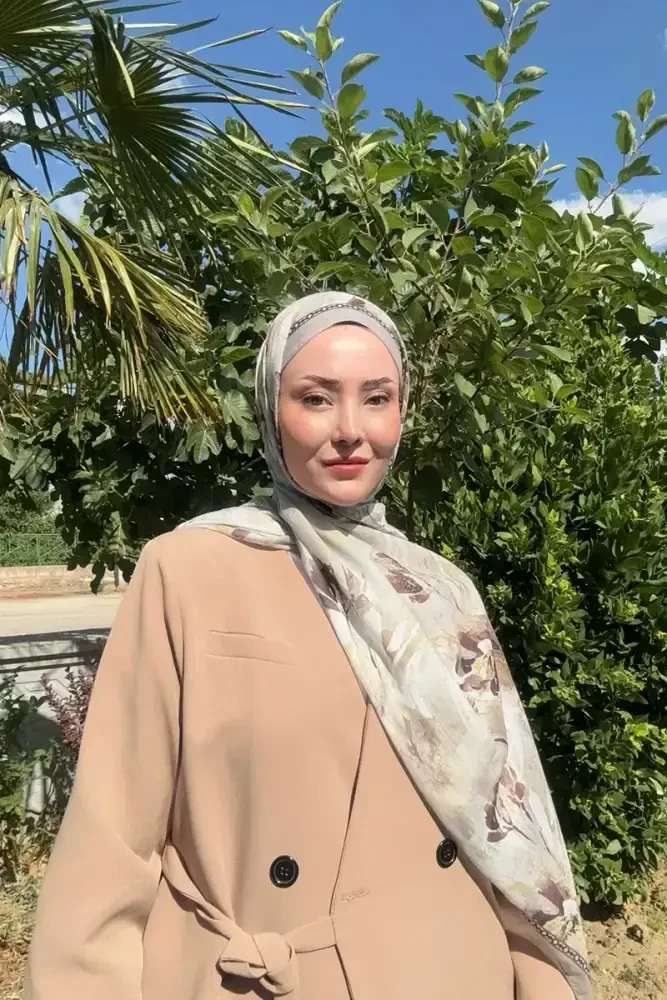 Prestige Leona Desen Şal - Bej - MADAME POLO