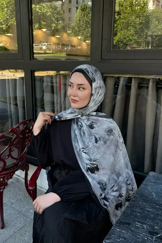 Prestige Leona Desen Şal - Siyah - MADAME POLO