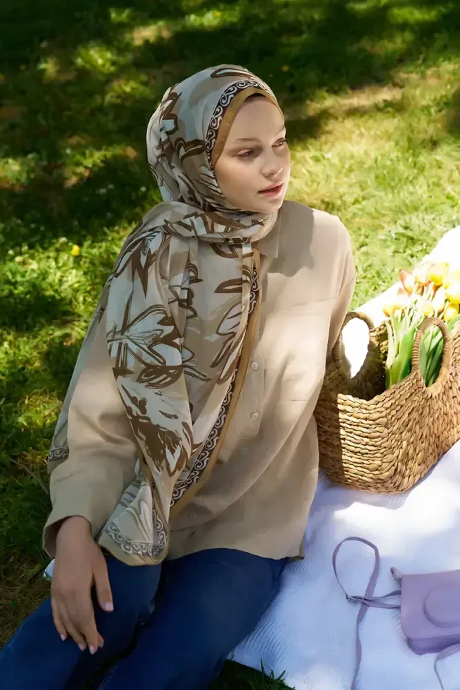 Aybükenur Demirci Prestige Line Desen Şal - Karamel - 4