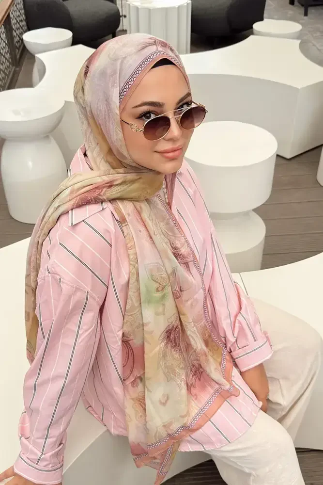 Kübra Kuş Prestige Vintage Desen Şal - Renkli - MADAME POLO