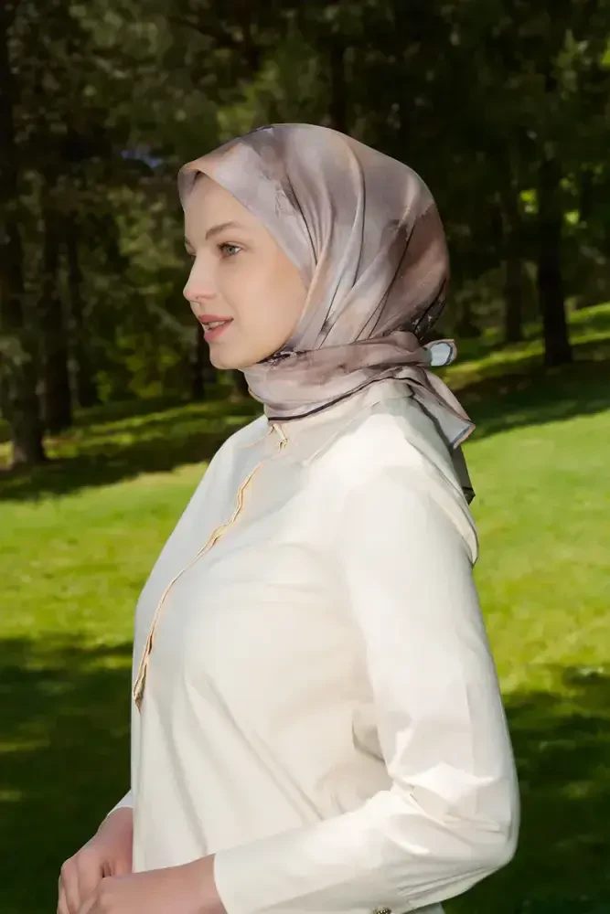 Rustic Rosie Desen Eşarp - Kahverengi - MADAME POLO