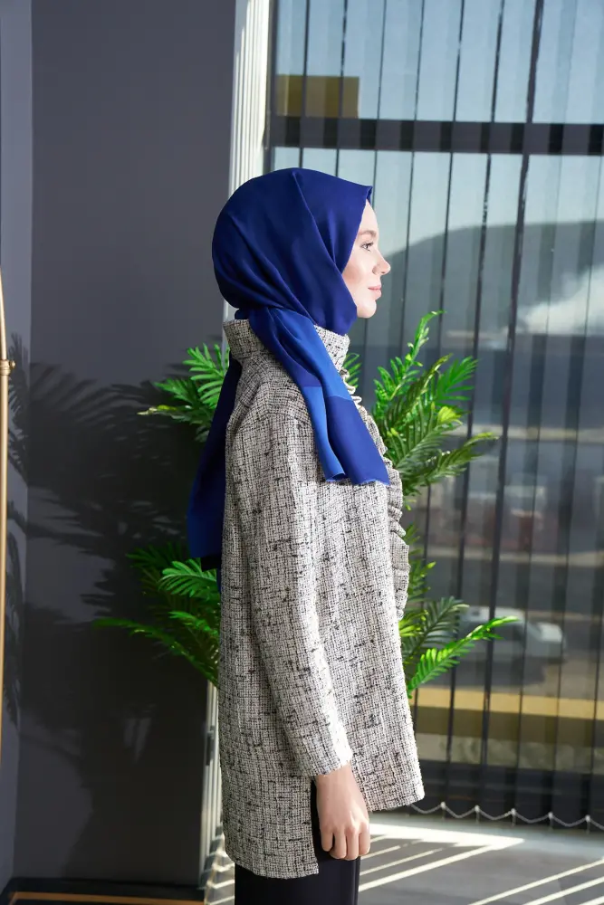 Silky Jacquard Hijab Bordure Pattern - Sax - 2