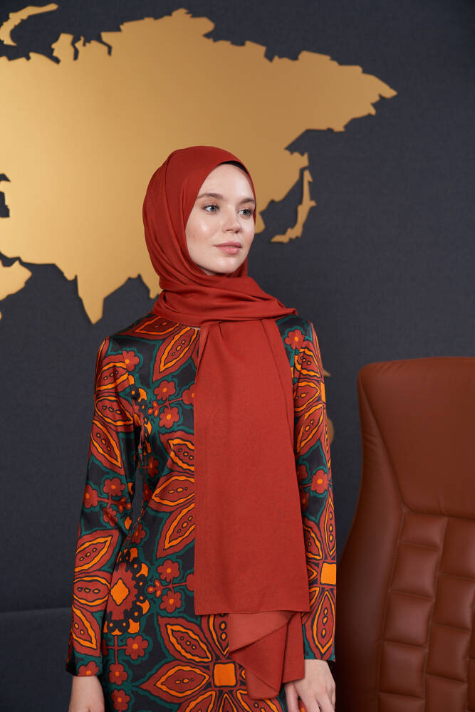 Silky Jacquard Hijab Bordure Pattern - Tile - 4