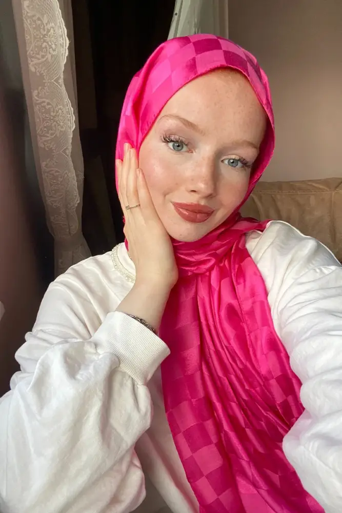 Silky Jacquard Italian Hijab Checker Pattern - Barbie Pink - 1