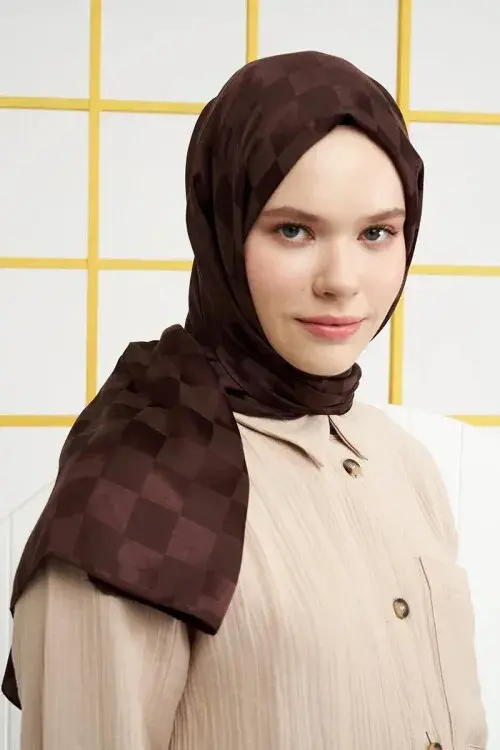 Silky Jacquard Italian Hijab Checker Pattern - Bitter Coffee - 4
