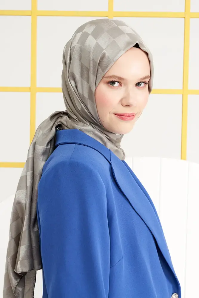 Silky Jacquard Italian Hijab Checker Pattern - Mink - 2