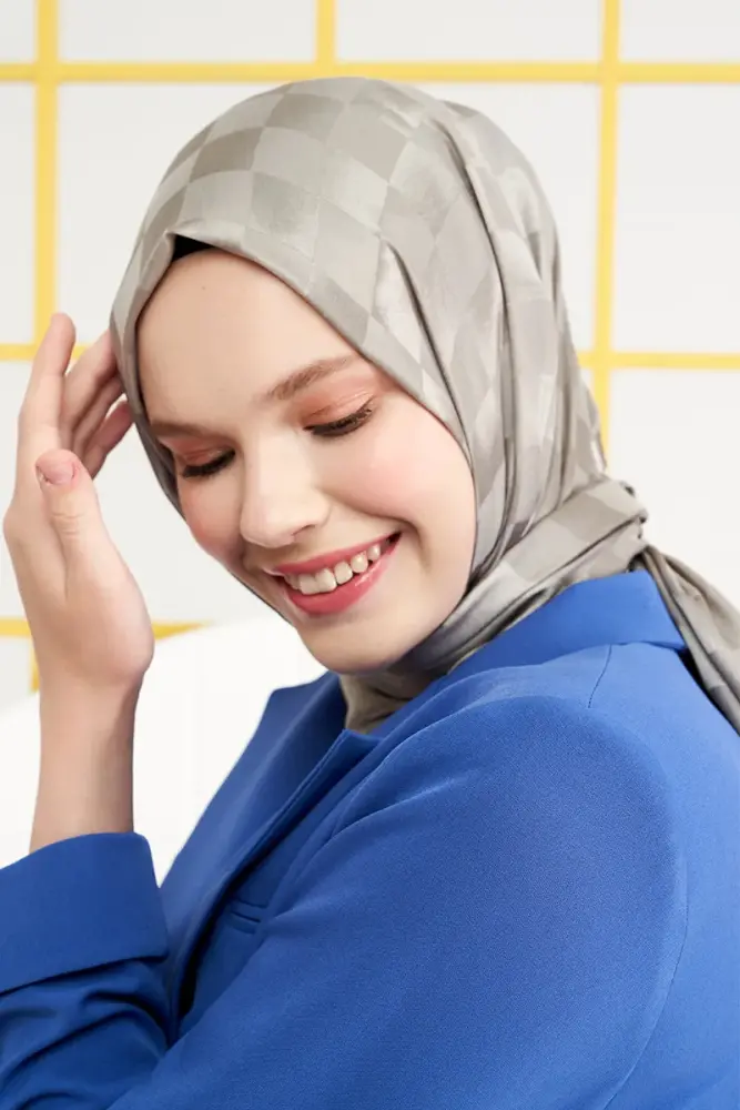 Silky Jacquard Italian Hijab Checker Pattern - Mink - 3