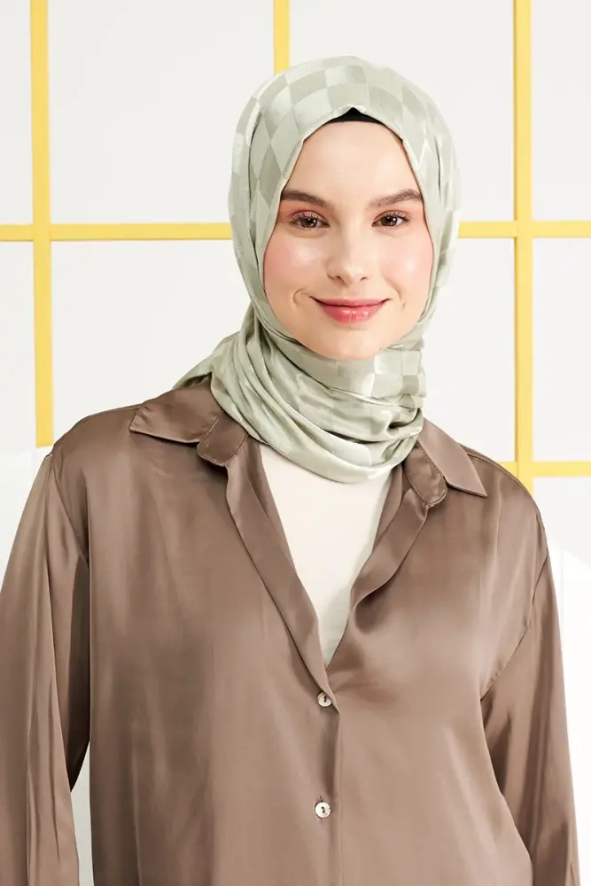 Silky Jacquard Italian Hijab Checker Pattern - Soft Green - 2