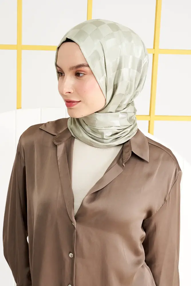Silky Jacquard Italian Hijab Checker Pattern - Soft Green - 4