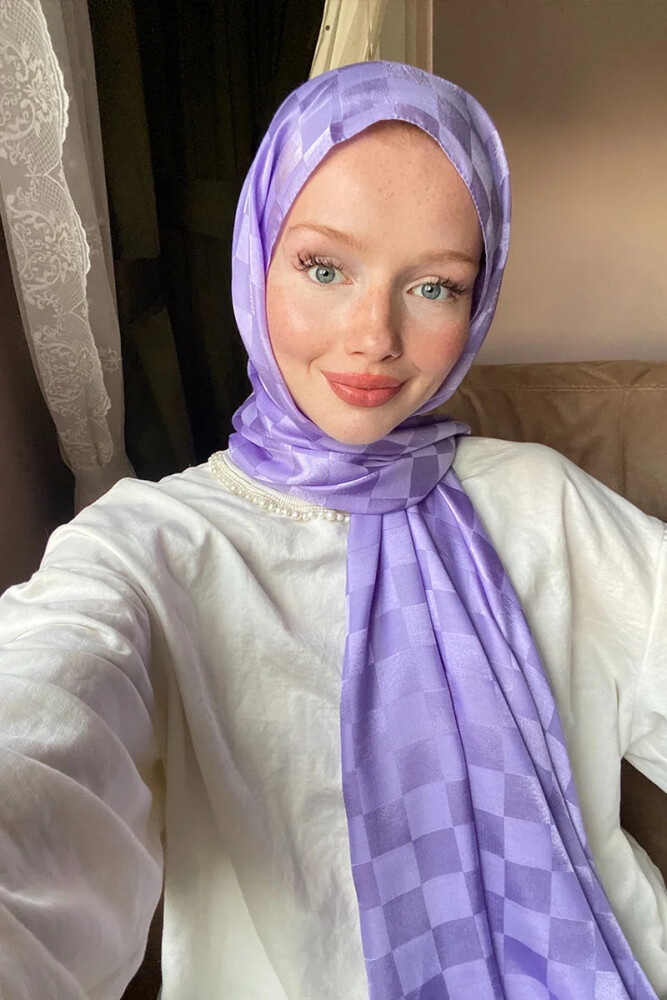Silky Jacquard Italian Hijab Checker Pattern - Violet - 1