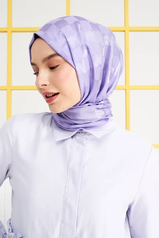 Silky Jacquard Italian Hijab Checker Pattern - Violet - 2