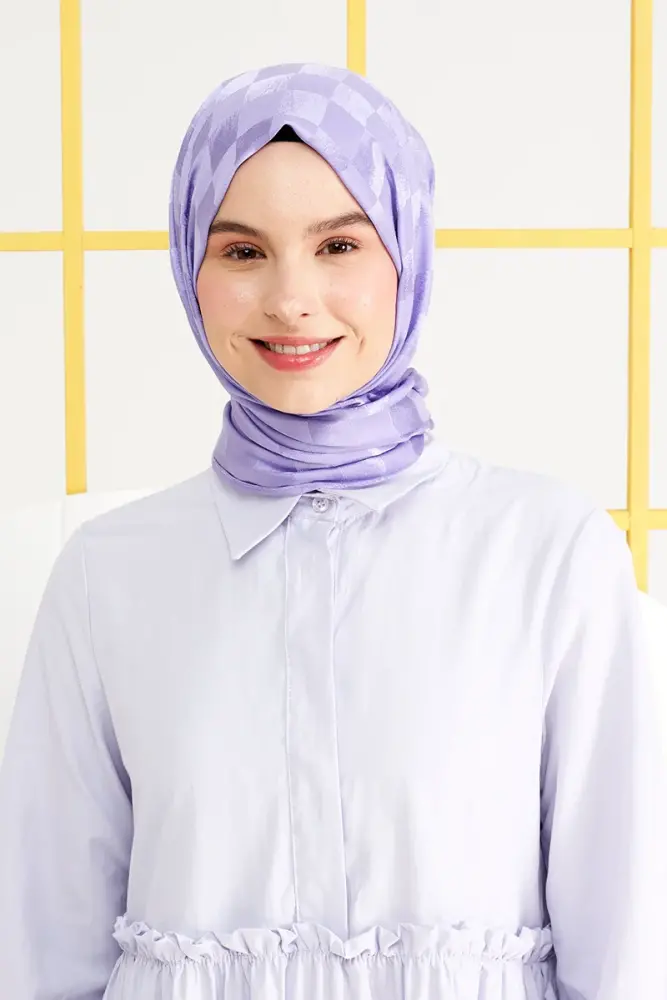 Silky Jacquard Italian Hijab Checker Pattern - Violet - 3