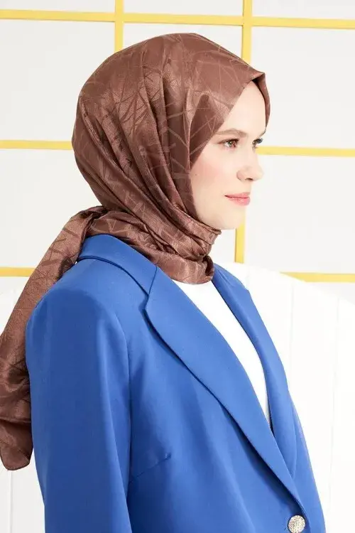 Silky Jacquard Italian Hijab Line Pattern - Brown - 3