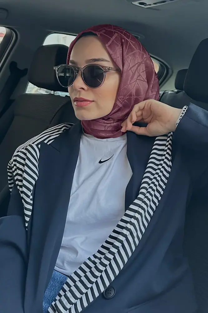Silky Jacquard Italian Hijab Line Pattern - Dark Magenta - 1