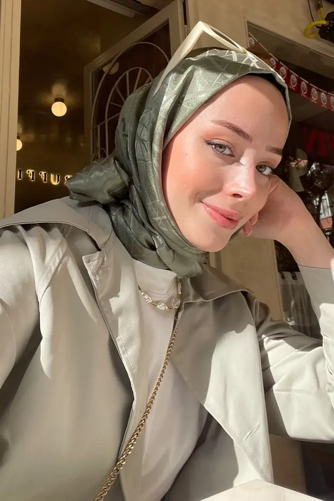 Silky Jacquard Italian Hijab Line Pattern - Olive - 1