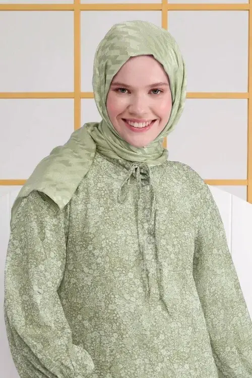 Silky Jacquard Italian Hijab Origami Pattern - Soft Green - 1