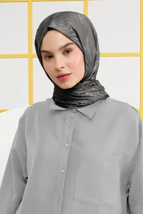 Silky Jacquard Italian Hijab Zigzag Pattern - Anthracite - 2