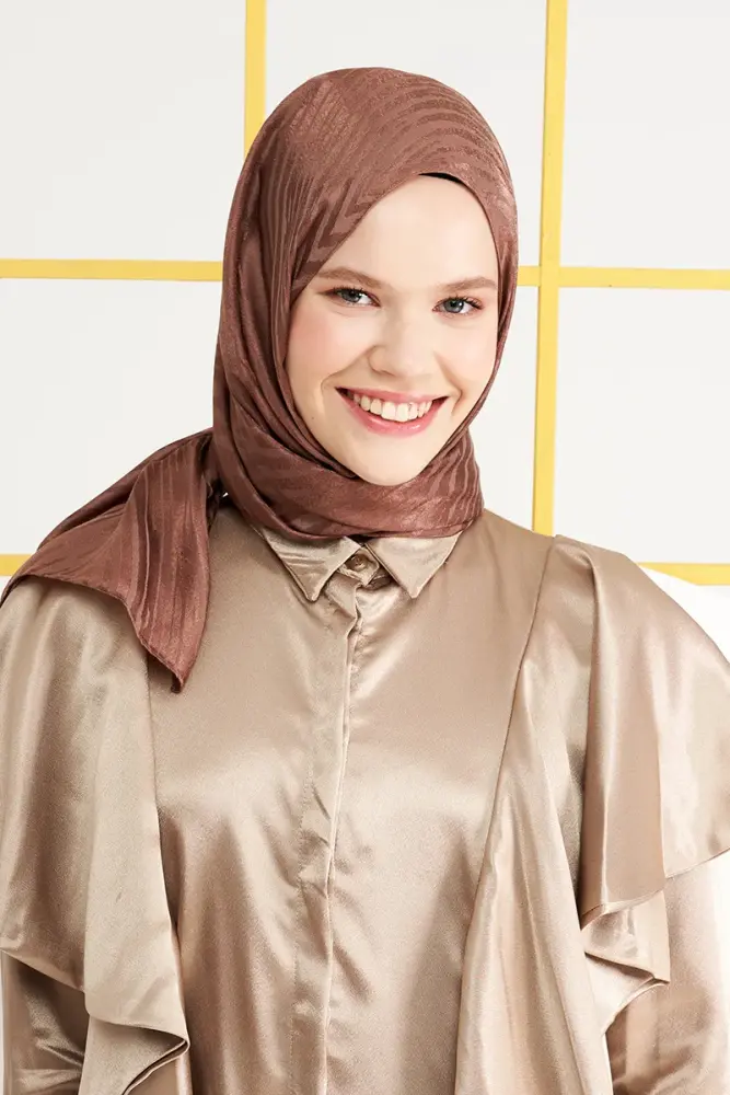 Silky Jacquard Italian Hijab Zigzag Pattern - Brown - 1