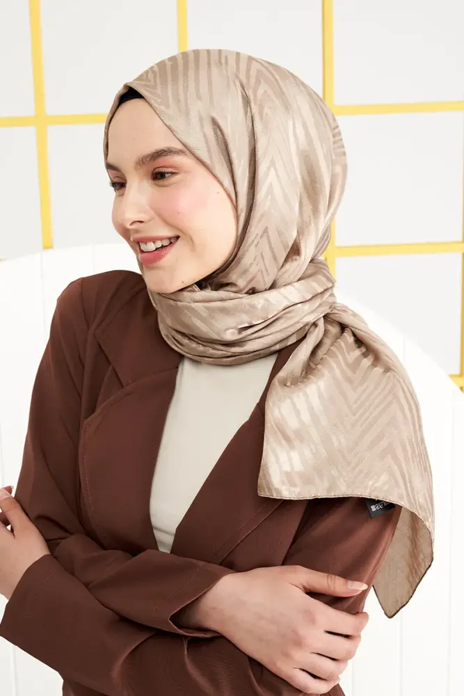 Silky Jacquard Italian Hijab Zigzag Pattern - Dark Beige - 4