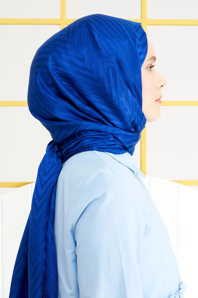 Silky Jacquard Italian Hijab Zigzag Pattern - Sax - MADAME POLO