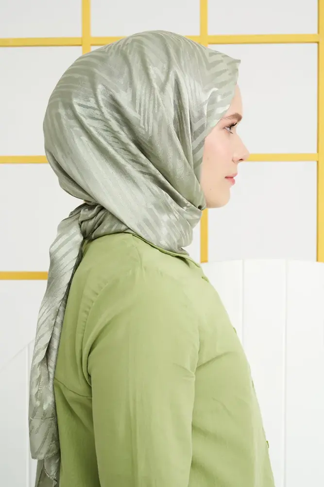 Silky Jacquard Italian Hijab Zigzag Pattern - Soft Green - 3