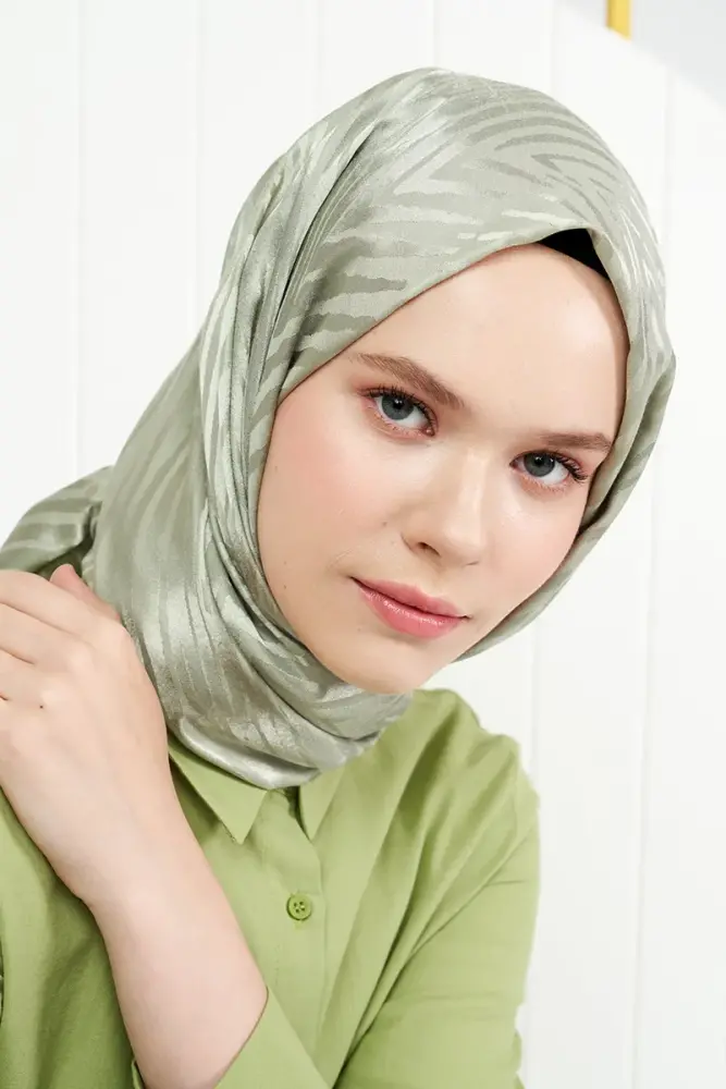 Silky Jacquard Italian Hijab Zigzag Pattern - Soft Green - 1
