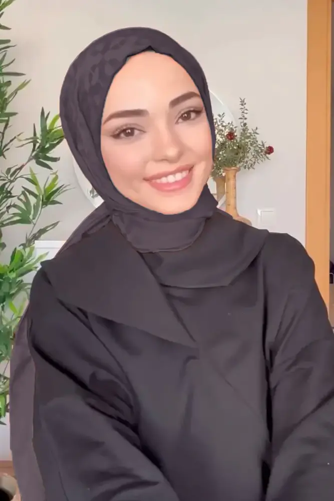 Silky Jacquard Lara Hijab Block Pattern - Anthracite - 1