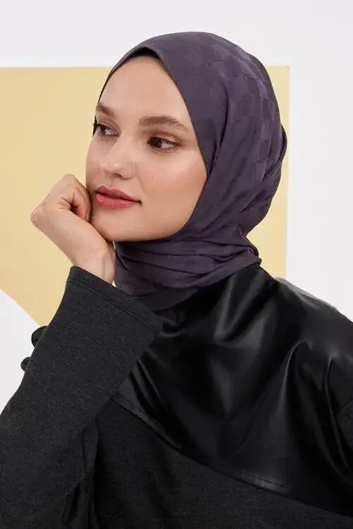 Silky Jacquard Lara Hijab Checker Pattern - Anthracite - 2