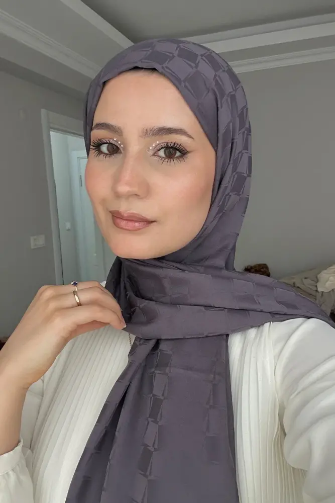 Silky Jacquard Lara Hijab Checker Pattern - Anthracite - 1