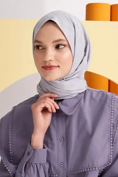 Silky Jacquard Lara Hijab Checker Pattern - Gray - 3
