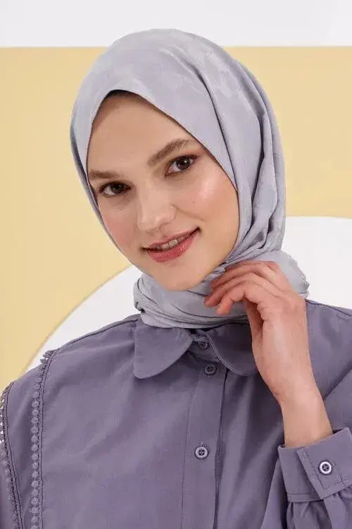 Silky Jacquard Lara Hijab Checker Pattern - Gray - 4