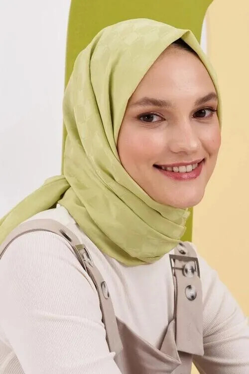 Silky Jacquard Lara Hijab Checker Pattern - Lime - MADAME POLO