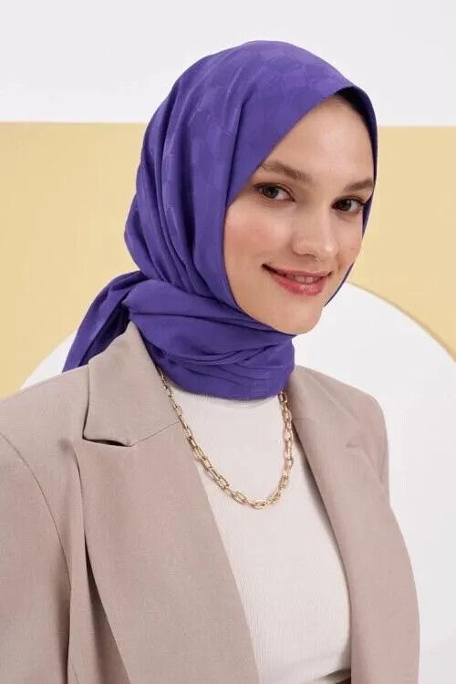 Silky Jacquard Lara Hijab Checker Pattern - Metallic Purple - MADAME POLO