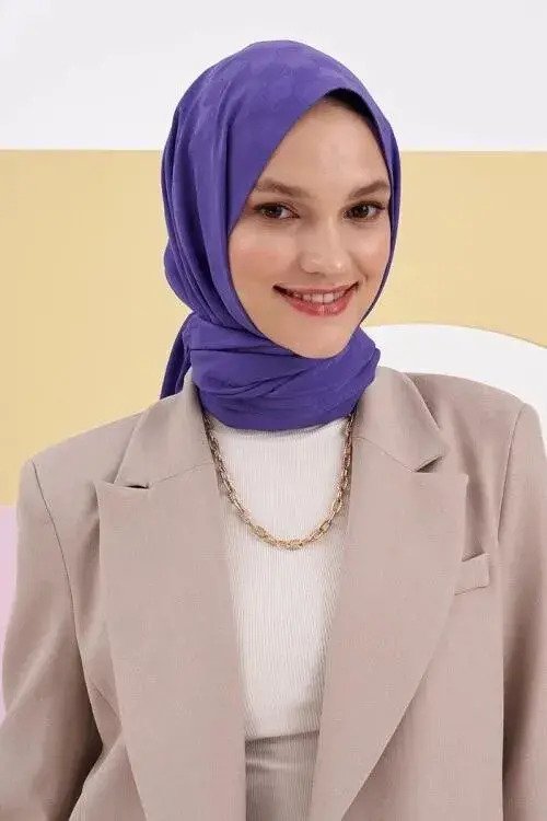 Silky Jacquard Lara Hijab Checker Pattern - Metallic Purple - MADAME POLO