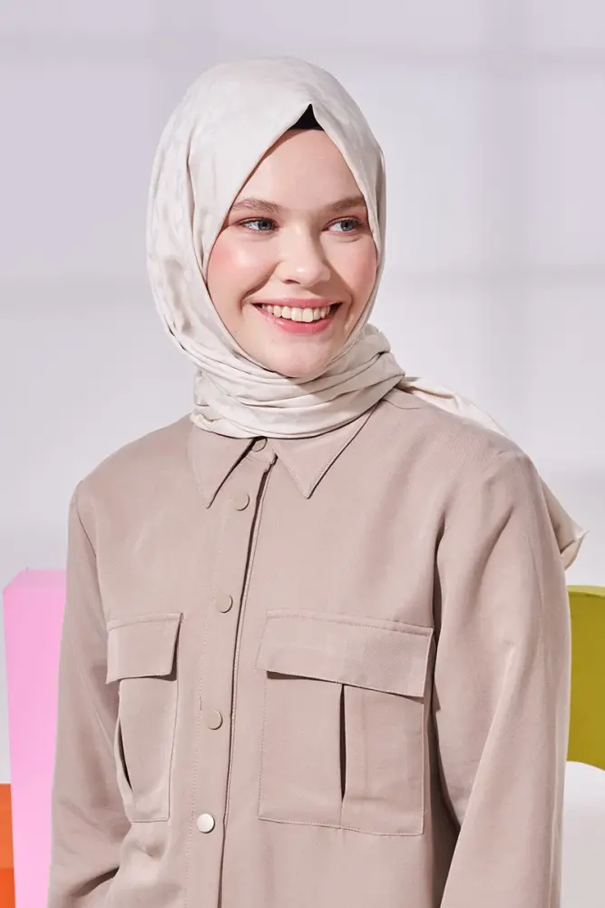 Silky Jacquard Lara Hijab Geometric Pattern - Beige - 2