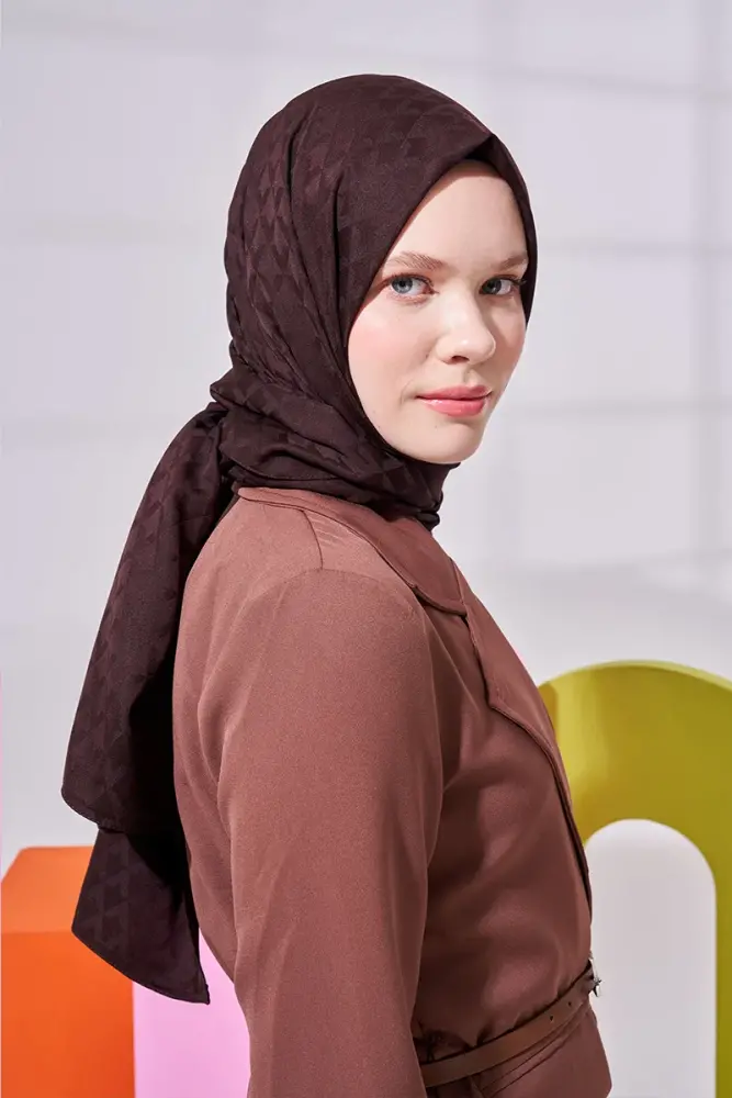Silky Jacquard Lara Hijab Geometric Pattern - Bitter Coffee - 3