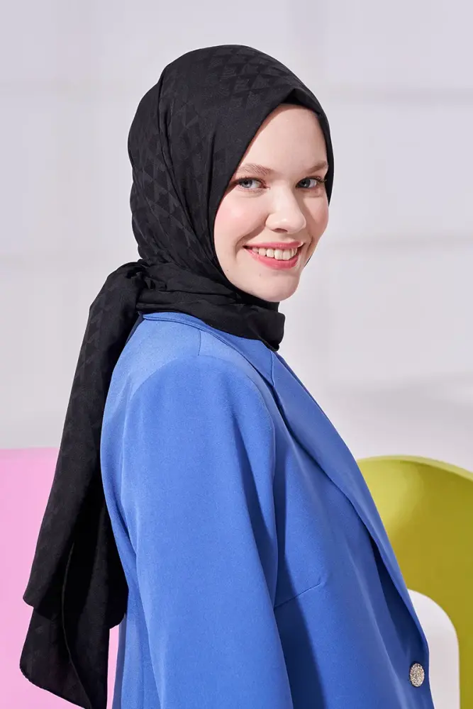 Silky Jacquard Lara Hijab Geometric Pattern - Black - 4