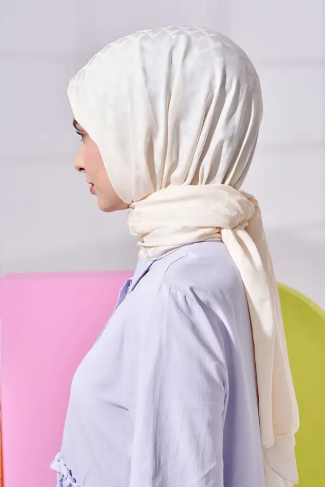 Silky Jacquard Lara Hijab Geometric Pattern - Cream - 2