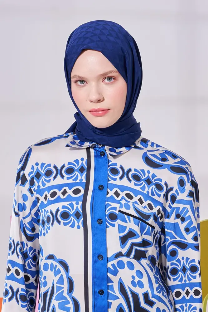 Silky Jacquard Lara Hijab Geometric Pattern - Navy Blue - 4