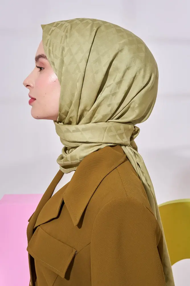Silky Jacquard Lara Hijab Geometric Pattern - Oil Green - 4