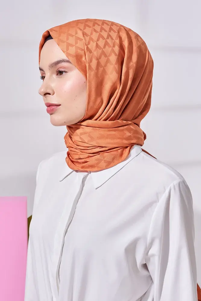 Silky Jacquard Lara Hijab Geometric Pattern - Peach - 2