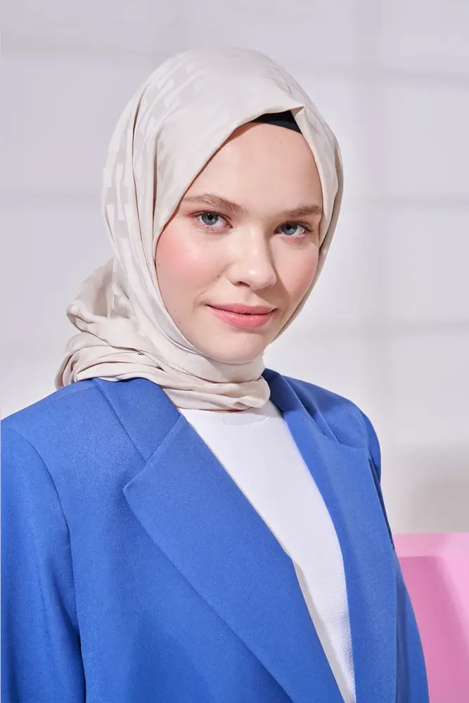 Silky Jacquard Lara Hijab Vectorial Pattern - Beige - 3
