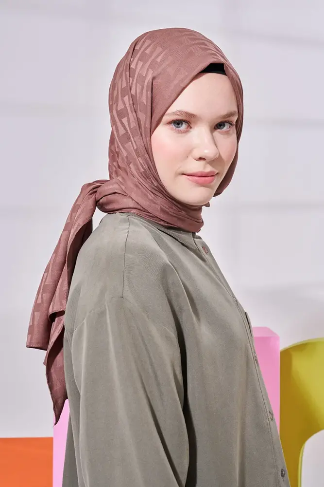 Silky Jacquard Lara Hijab Vectorial Pattern - Brown - 3