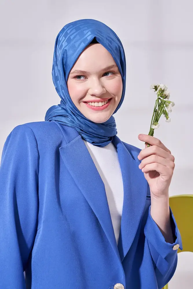 Silky Jacquard Lara Hijab Vectorial Pattern - Denim Blue - 2