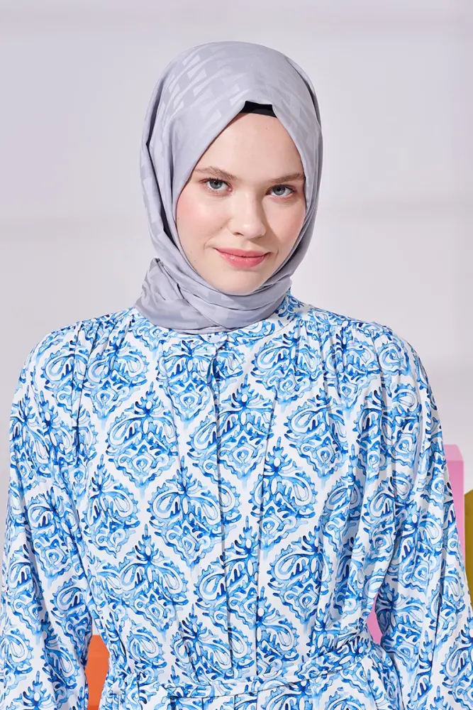 Silky Jacquard Lara Hijab Vectorial Pattern - Gray - 2