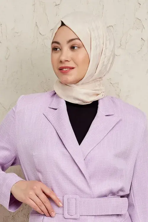 Silky Jacquard Note Hijab Crowbar Pattern - Beige - 1