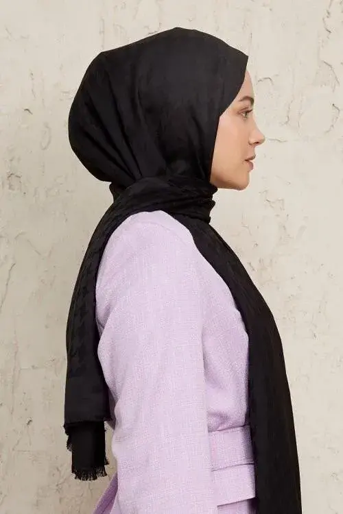 Silky Jacquard Note Hijab Crowbar Pattern - Black - 2
