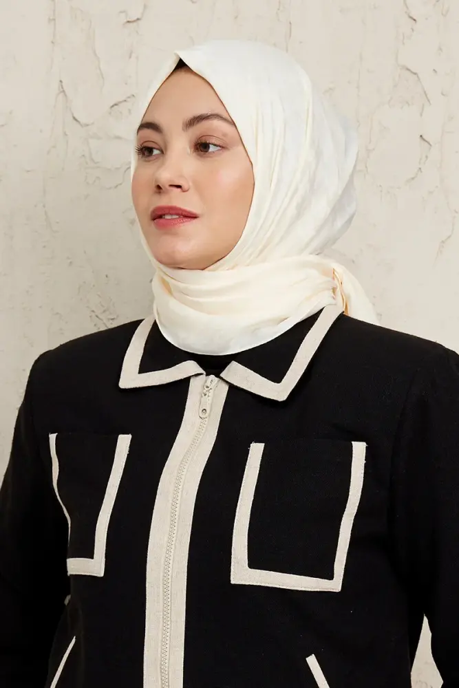 Silky Jacquard Note Hijab Crowbar Pattern - Pearl - 3