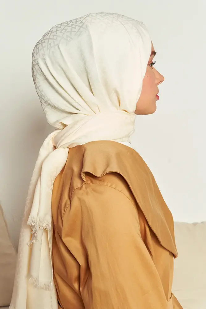 Silky Jacquard Note Hijab Elliptick Pattern - Nude - 3